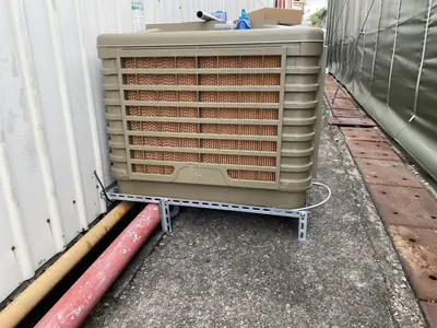 上吹式水冷空調：屋頂安裝