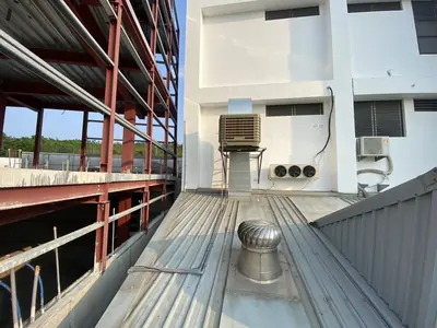 上吹式水冷空調：鐵皮屋頂安裝