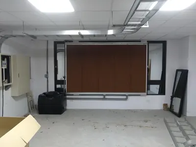 水濂牆：室內牆面安裝